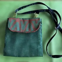 値下げしました。 800→500円に メッシュデザイン サコッシュバッグ