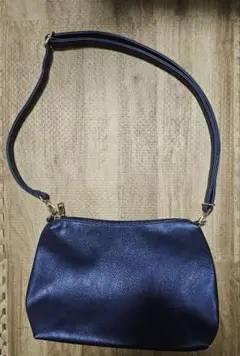【新品、未使用】ポーチ 紺色