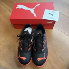 新品　PUMA アタッカント IT JR 21.5cm スニーカー　サッカーのサムネイル