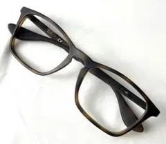 ウェリントン メガネ