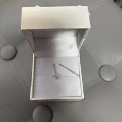 シルバー 花モチーフ ネックレス