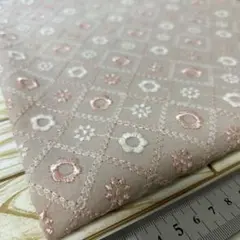 縦100cm×横90cm 刺繍生地