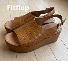 FitFlop フィットフロップ サンダル　厚底　24.5のサムネイル
