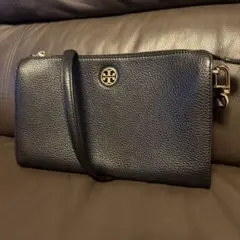 かっちゃん様　Tory Burch ショルダーバッグ　ブラック　レザー　シボ革