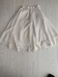 新品未着用　any sis スカートのサムネイル