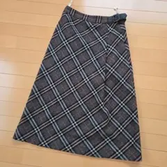 BURBERRY チェック柄フレアスカート 40のサムネイル