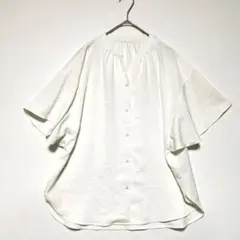 ロペピクニック　ホワイト 半袖 スキッパーブラウス　フレア袖　オフィスカジュアル