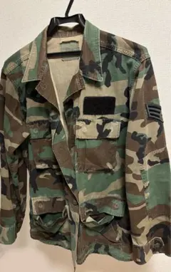 ほぼ未使用　迷彩柄ジャケット　ミリタリージャケット
