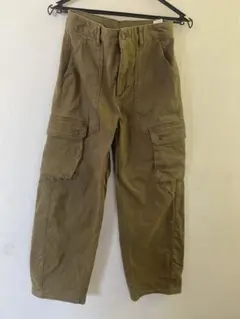 GU レディースカーゴパンツ Sサイズ カーキ