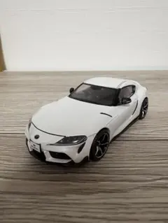 GRスープラ ミニカー カラーサンプル ホワイトメタリックのサムネイル