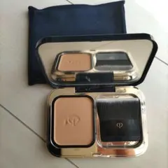 クレ・ド・ポー ボーテ タンプードルエクラⅡオークル20