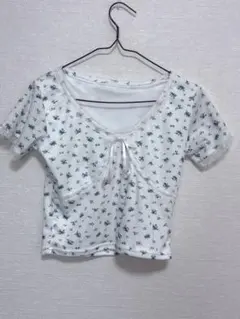 レディース 半袖 カットソー 花柄 白 SHEIN