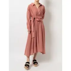 マーキュリーデュオ MERCURYDUO抜き襟バックスモッキングシャツワンピース