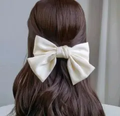 リボン　白リボン　ウエディング　髪飾り　ヘアアクセサリー