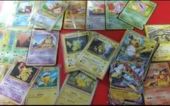 Pokemon cards 100枚 まとめ売り 旧裏 ピカチュウ ライチュウ - メルカリ