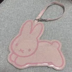 Item thumbnail for item 057f596f-d9f6-4c6f-b4c8-a4fd93ddd063