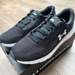 アンダーアーマーランニングシューズ