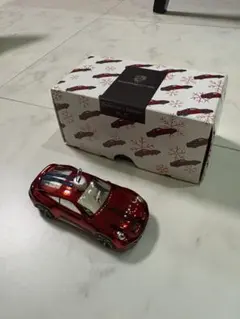 未使用保管品 TOYOTA トヨタ2000GT ミニカー型ケース ピンクゴールド