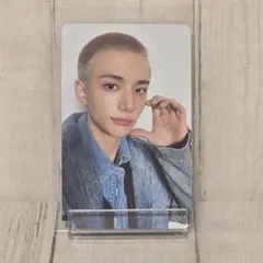 Item thumbnail for item 0015f4e3-66a9-41c1-a074-a2082a26ab79