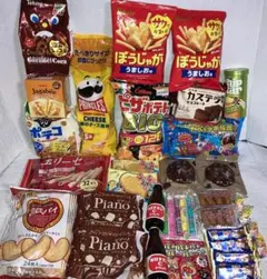 ピザポテトBIGプリングルズ　お菓子　まとめ売り　カステラ　ぼうじゃが 源氏パイのサムネイル