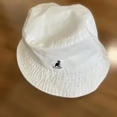 カンゴール　kids L バケットハット　白