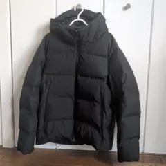 【Lサイズ】ユニクロ シームレスダウンパーカ