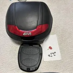 GIVI ジビ E340 テールボックス 34リッター 無塗装ブラック - メルカリ
