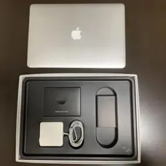 Apple MacBook Pro シルバー 本体のサムネイル