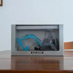KOBELCO Beetle SK35SR 1/21 スケールモデル - メルカリ