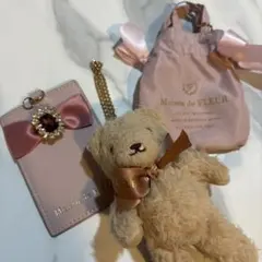 Maison de FLEUR くまちゃん キーホルダー チャームカードケース