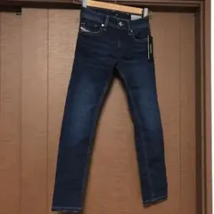 DIESEL KIDS スリムスキニージーンズ 新品130センチ8歳用