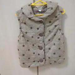 ベージュ 水玉模様 ベスト