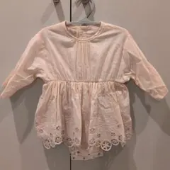 薄いピンク 刺繍ロンパース　80センチ