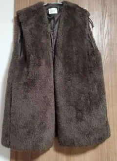 ブラウン ポリエステル ニットベスト F