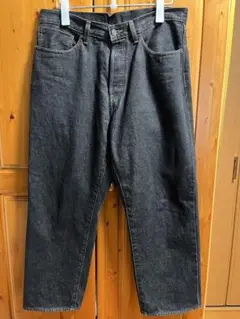 Levi's