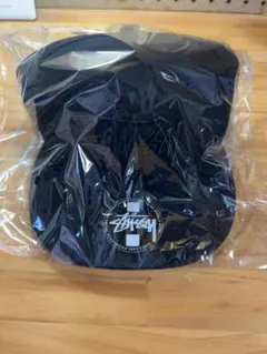 【新品】 STUSSY 黒刺繍 ステューシー スナップバック キャップ 帽子 黒