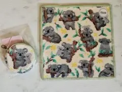 【新品】ラブラリーフェイラー　ホノボノコアラ　サークルポーチ、ハンカチセット