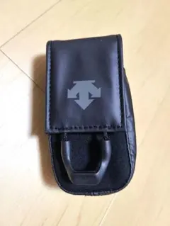 デサントゴルフ　ボールポーチ