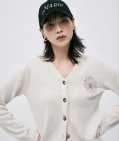 Mardi RACCOON BLENDED CARDIGAN V NECKのサムネイル