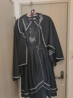 軍服ロリータワンピース