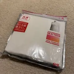 ユニクロ ヒートテック 極暖タートルネック ホワイト XL