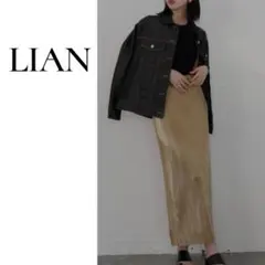 A511美品✨LIAN リアン　メタリックプリーツスカート　ゴールド　フリー　金