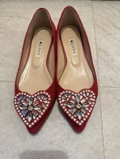 ダイアナ　豪華ビジューパンプス　ぺったんこ　フラットシューズ　ローヒールパンプス