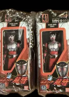 仮面ライダーソフビパッケージチャーム　龍騎