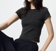 ユニクロ ミニT ブラック XL 短丈 クロップド