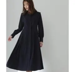 ショルダータックワンピース／ナチュラルビューティーベーシック