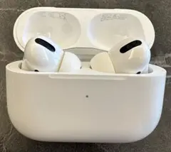 Apple純正中古品AirPods Pro 第1世代　両耳+充電ケースA2084