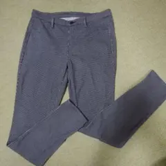 UNIQLO ウルトラストレッチレギンスパンツ