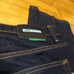 Item thumbnail for item f2c5cd93-86c2-47ab-a472-cc83a1b5f18c