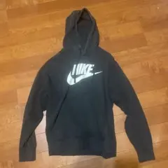NIKEパーカー　ブラック